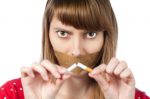smoking increases back pain